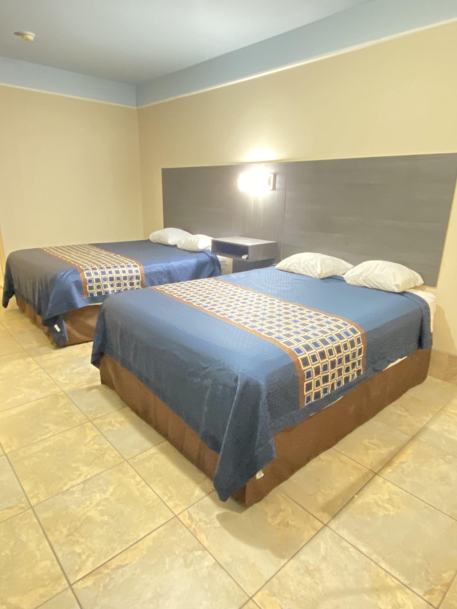 Texas Inn & Suites Mcallen At La Plaza Mall And Airport McAllen Exterior foto