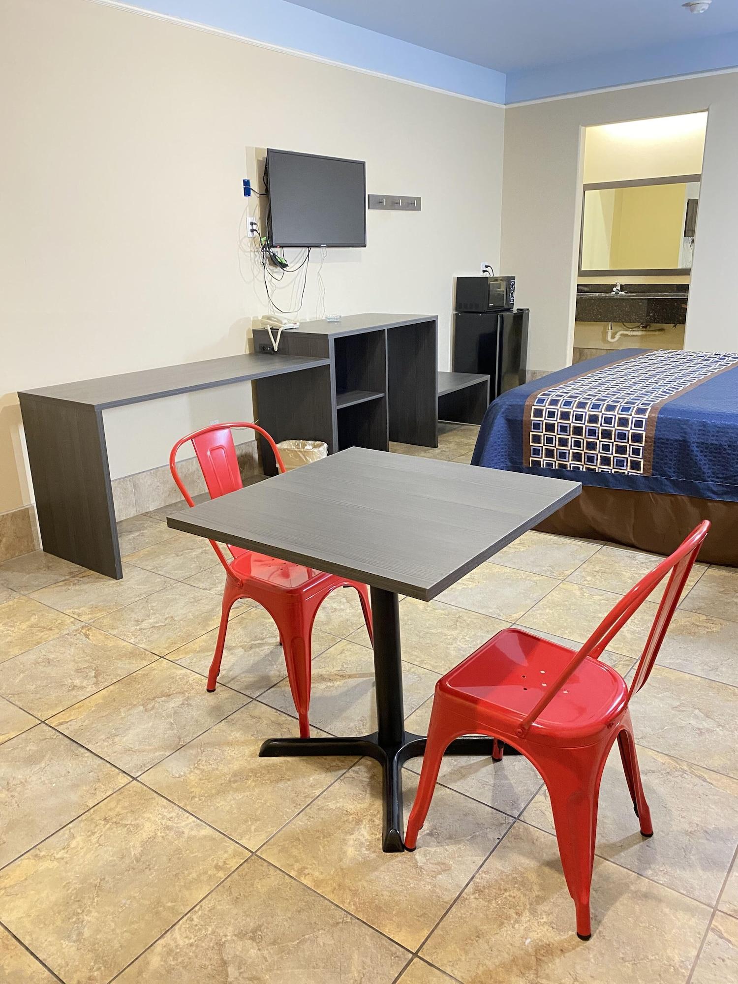 Texas Inn & Suites Mcallen At La Plaza Mall And Airport McAllen Exterior foto