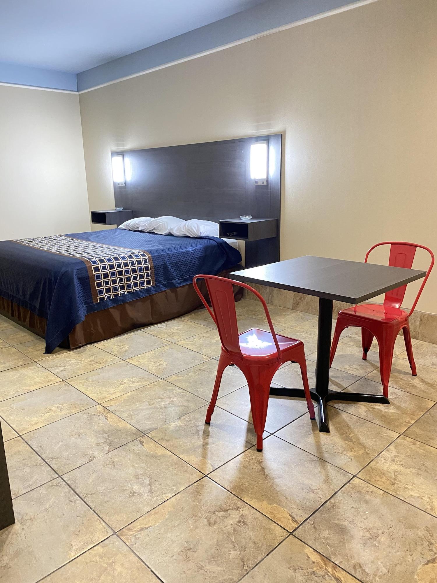 Texas Inn & Suites Mcallen At La Plaza Mall And Airport McAllen Exterior foto